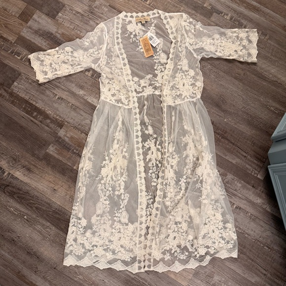 cedar rose Jackets & Blazers - Cedar Rose Off-White Lace Kimono Cardigan Boho Duster S/M NWT